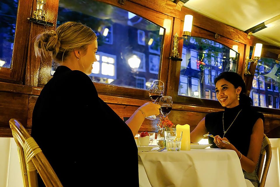 Amsterdam: Luxury Saloon Boat Cruise with 3-Course Dinner - Key things to know before you go