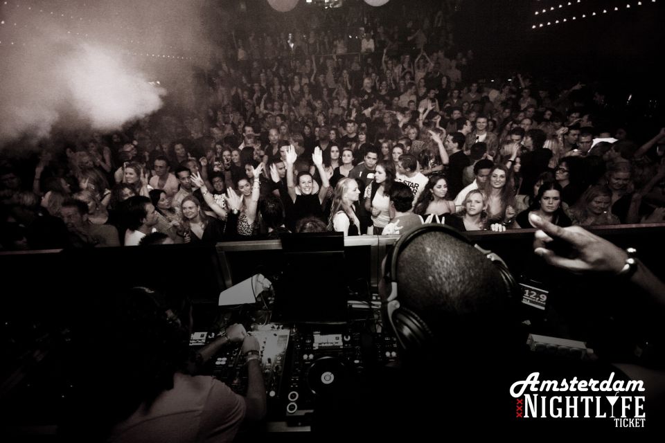 Amsterdam: Moco Museum & Nightclubs Admission Combo w/ Taxi - Price and value: is $32 really enough?