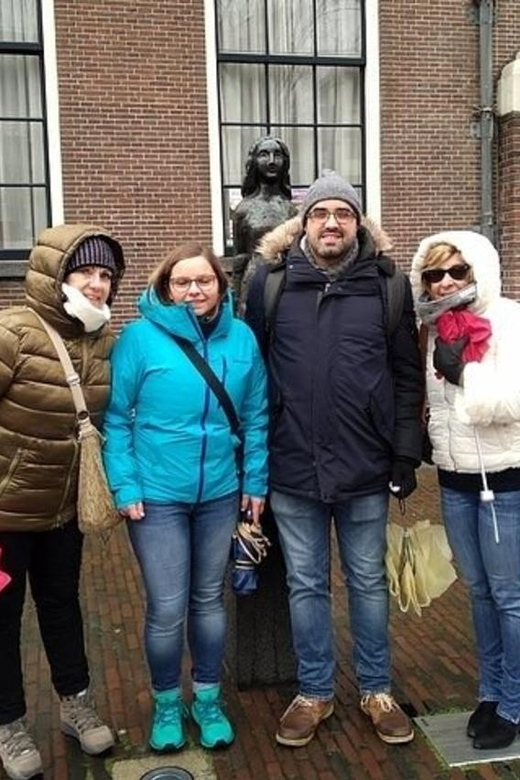 Amsterdam: Must-See Attractions Guided Walking Tour - Price and Value for a 3-Hour Guided Walk ($32 per person)