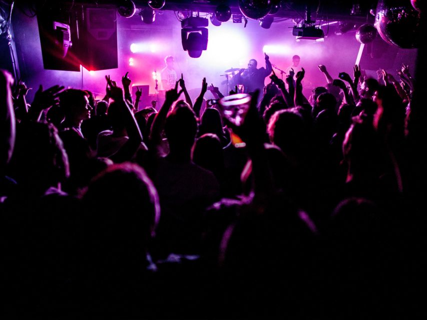 Amsterdam: Nightlife Scene 1, 2, or 3-7 Day Ticket - Included extras: how to use them beyond just club entrances