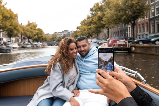 Amsterdam Open Boat Tour with Local Guide - Why this open-boat canal ride is a smart alternative