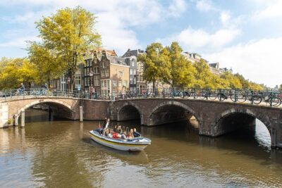 Amsterdam Open Boat Tour with Local Guide - Getting ready: tickets, departures, and where transit helps