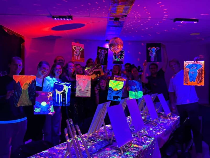 Amsterdam: Paint and Sip in the Dark at Rembrandt van Wine - Rembrandt van Wine: The Idea, in Plain Terms