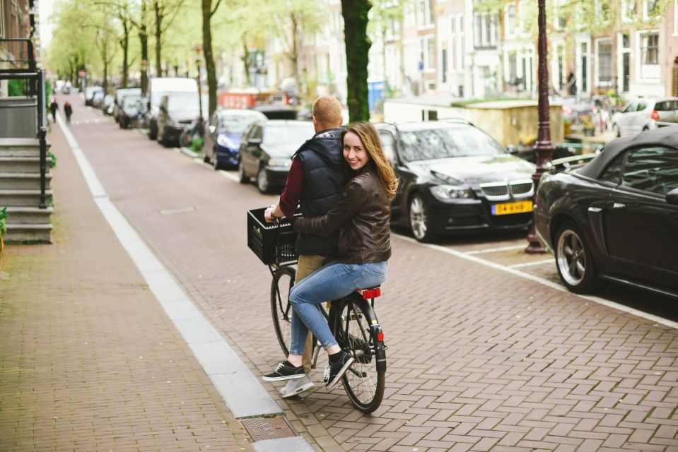 Amsterdam: Personal Travel & Vacation Photographer - Price and value: why $202 per group can make sense