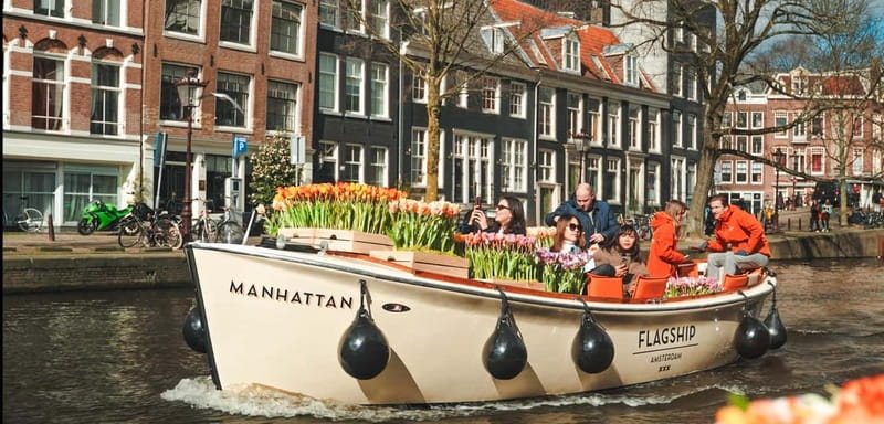 Amsterdam: Premium Tulip Boat Canal Tour - Key things you should notice before you book