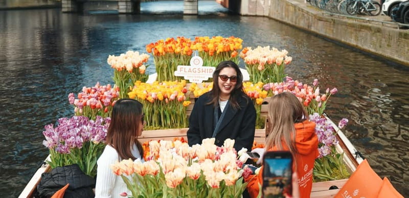 Amsterdam: Premium Tulip Boat Canal Tour - The 10-seat setup: how the group size changes your whole experience