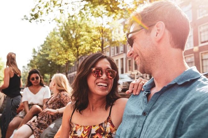 Amsterdam Private Boat Tour with Unlimited Drinks - Unlimited Drinks: How to Enjoy the Beer and Wine Without Losing the Moment