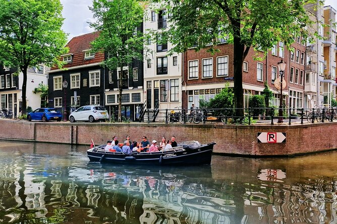 Amsterdam Private Canal Cruise – 90 Minutes through the Old City - Should you book this Amsterdam Private Canal Cruise?