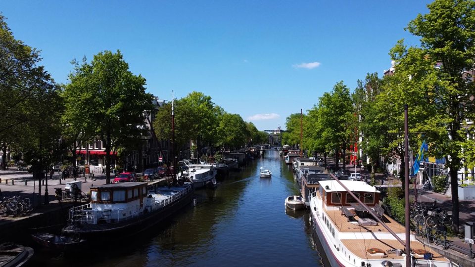 Amsterdam: Private Canal Tour - River and port cruising: Amsterdam beyond the canal belt