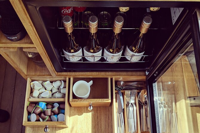 Amsterdam Private Dinner Cruise incl Drinks & 2-course Dinner 2hr - Where You Meet: Oosterdokskade 8, Then You’re Off the Sidewalk