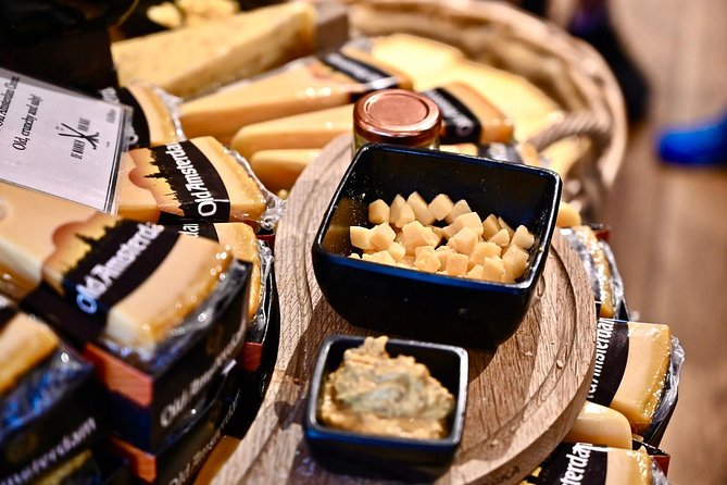 Amsterdam Private Food Tour +10 Classic Tastings in Jordaan Area - Why the Jordaan works so well for a food tour