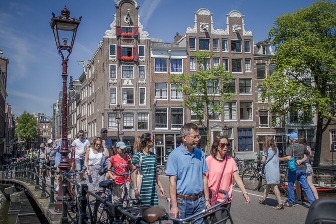 Amsterdam Private Historical Walking Tour - Royal Palace and the New Church: big landmarks, tight explanations