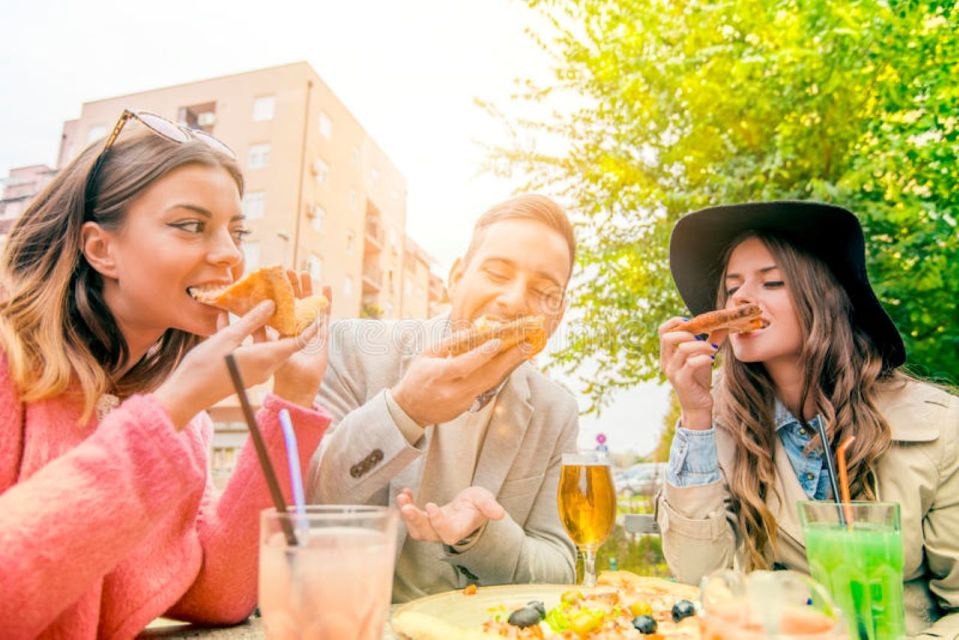 Amsterdam: Private Luxury Cruise with Pizza and Drinks - Who this Amsterdam cruise suits best