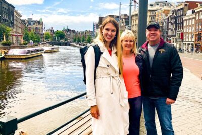Amsterdam Private & Personalized Full-Day Tour with a Local Guide - Meeting point on Damrak and how pickup actually works