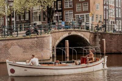 Amsterdam: Private Romantic Canal Cruise w. Prosecco/Snacks - Price and value: what you’re really paying for