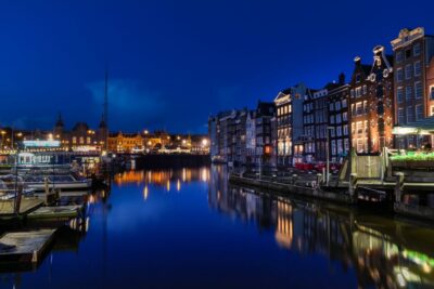 Amsterdam: Private Romantic Evening Boat Tour with Prosecco - Price and value: what $279 for two includes (and why it can still feel fair)