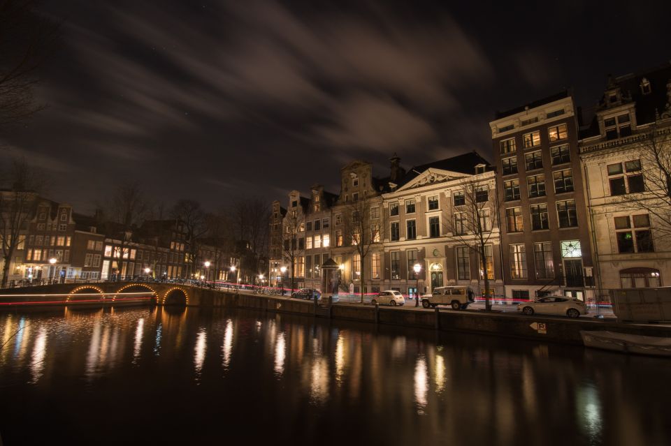 Amsterdam Private Welcome Tour with a Local Guide - Starting on your doorstep, not a distant meeting point