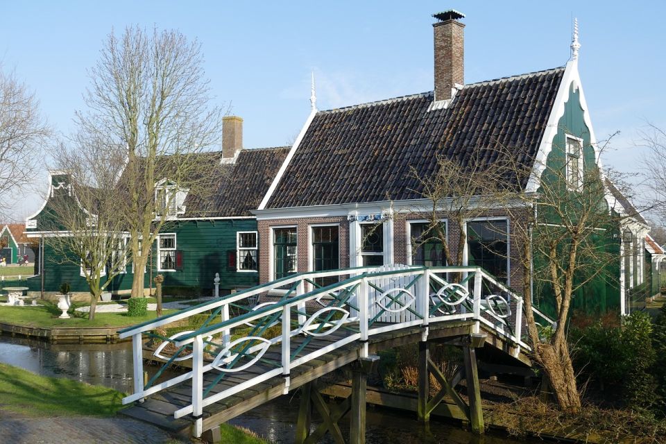 Amsterdam: Private Zaanse Schans Windmills and Volendam Trip - What the Short Schedule Means for You (Good and Bad)