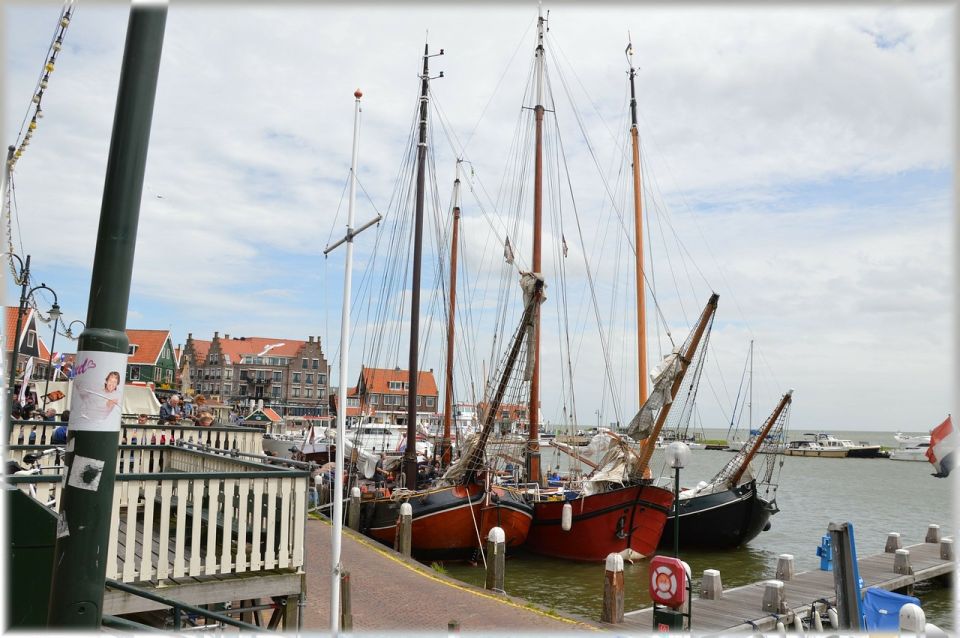 Amsterdam: Private Zaanse Schans Windmills and Volendam Trip - Best Fit: Who Should Book This Trip?