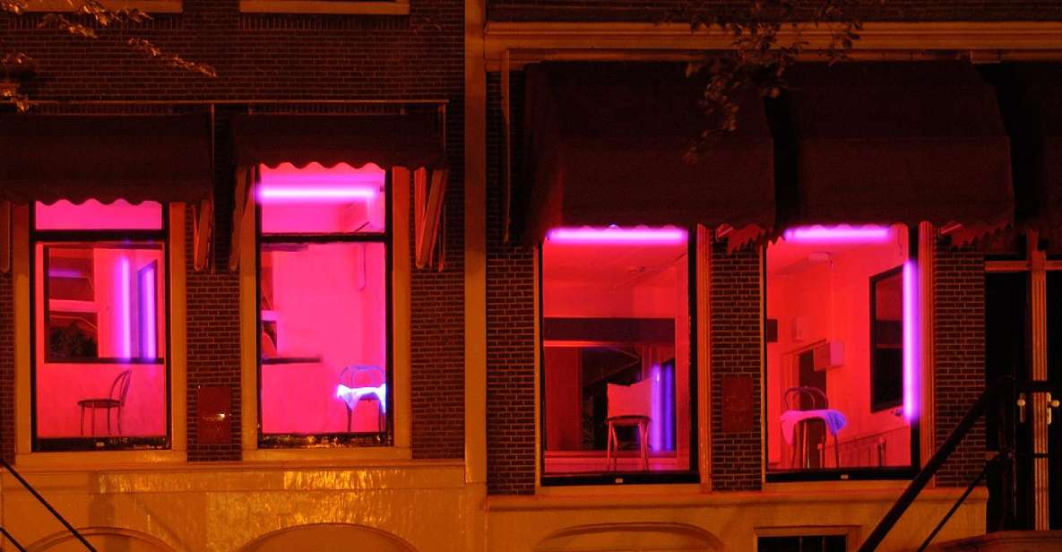 Amsterdam: Red Light District 1-hour Smartphone Audio Tour - Respectful listening in an adult neighborhood