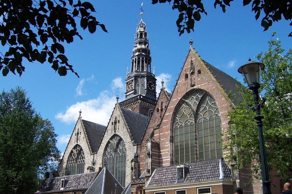 Amsterdam: Red Light District 1-hour Smartphone Audio Tour - Should you book this Amsterdam Red Light District smartphone audio tour?