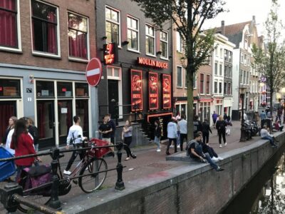 Amsterdam: Red Light District and Local Pub Tour - Starting point realities: central Amsterdam, not a random bus stop