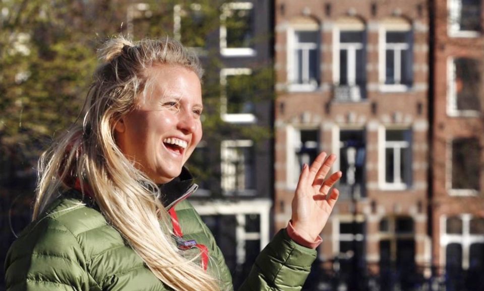 Amsterdam: Red Light District & City Tour German or English - Price and value: $271 per private group up to 4