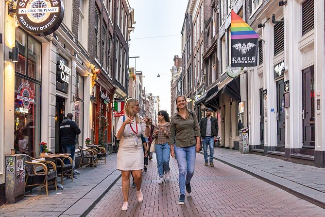 Amsterdam: Red Light District & City Tour (Private tour) - Oude Kerk to Warmoesstraat: How Old Amsterdam Connects to LGBTQ+ Nightlife
