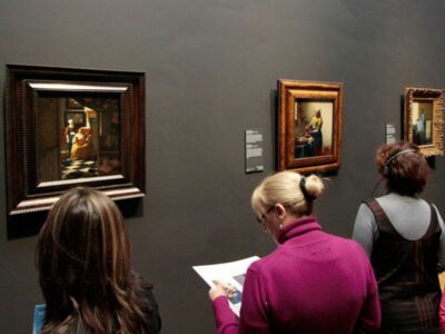 Amsterdam: Rijksmuseum Masterpieces Guided Small Group Tour - Meeting point and entry flow: less stress, fewer moving parts