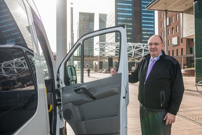 Amsterdam Schiphol Airport (AMS) Departure transfer from Amsterdam City - Airport Drop-Off: Getting to the Right Place at AMS