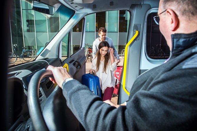 Amsterdam Schiphol Airport (AMS) Departure transfer from Amsterdam City - What Makes the Best Transfers Feel Effortless