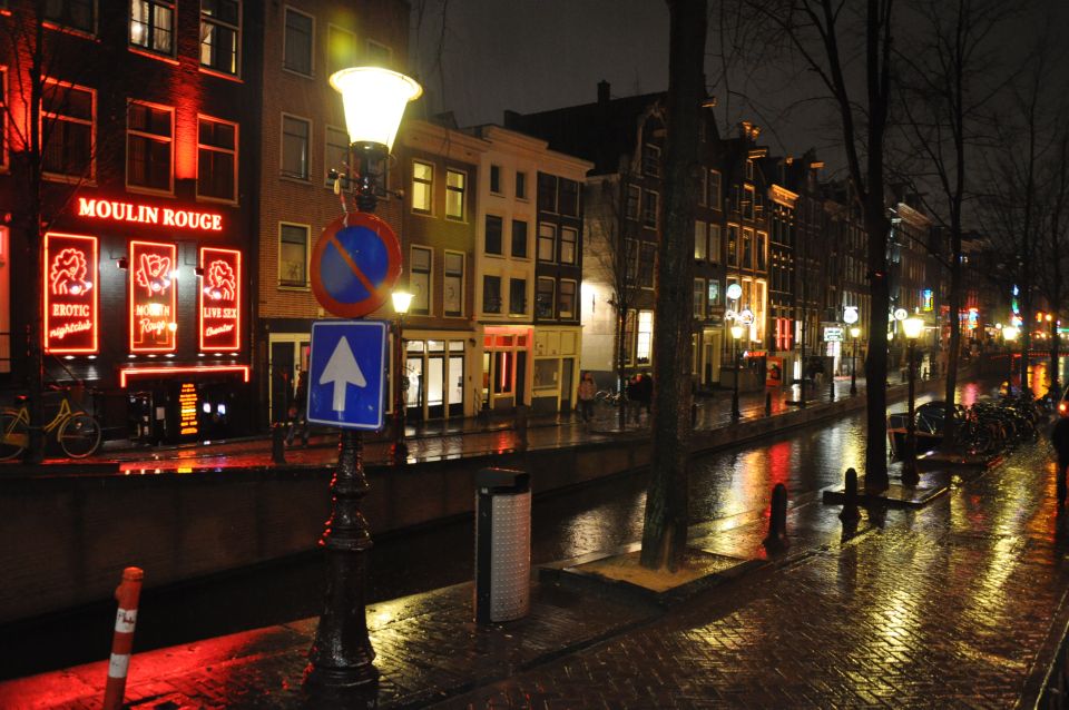 Amsterdam: Sex, Drugs, and Freedom Walking Tour - Guide Quality: When Martin, Jesse, David, or Stan Leads