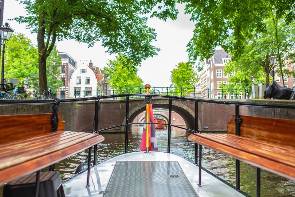 Amsterdam: Small-Group Canal Cruise incl. Drinks and Snacks - Price and value: is $85 worth it for a 2-hour cruise?