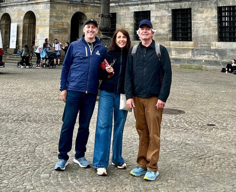 Amsterdam: Small Group Walking Tour with Fun Guide - Photo stops and the mid-tour refreshment break