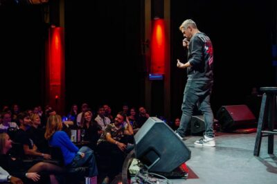 Amsterdam: The Comedy Embassy Stand-Up Show - Friday and Saturday nights: what the 2-hour Comedy Embassy feels like