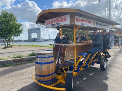 Amsterdam: The Original BUBBLES & BIKE Private Prosecco Tour - Price and Value: Why $365 Can Make Sense for a Small Crew