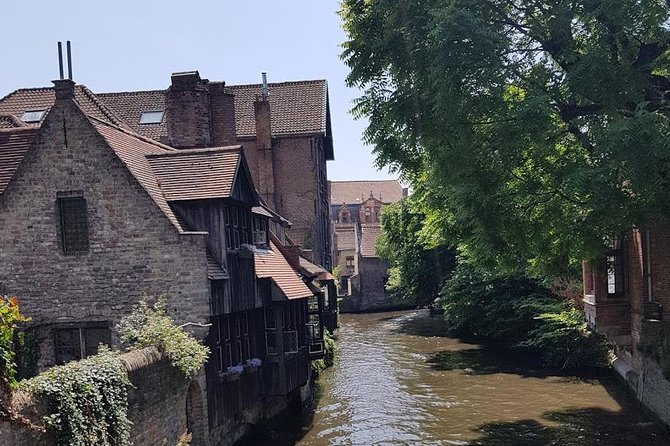 Amsterdam to Bruges – Private luxury Full-Day Tour Cristmasmarket - The Markt: where the day becomes yours