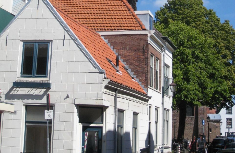 Amsterdam to Haarlem: Private Day-Trip Experience - Haarlem Courtyards, Canals, and Cobblestones: Where the City Shows Up Fast