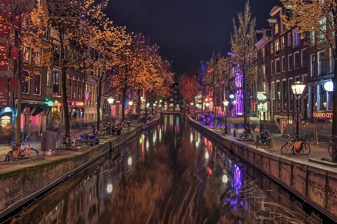 Amsterdam to Schiphol Airport Private Transfer - VIP meet and greet: how pickup runs in real life
