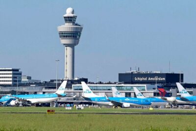 Amsterdam to Schiphol Airport Private Transfer - The 30-minute ride: comfortable, direct, and built for early departures
