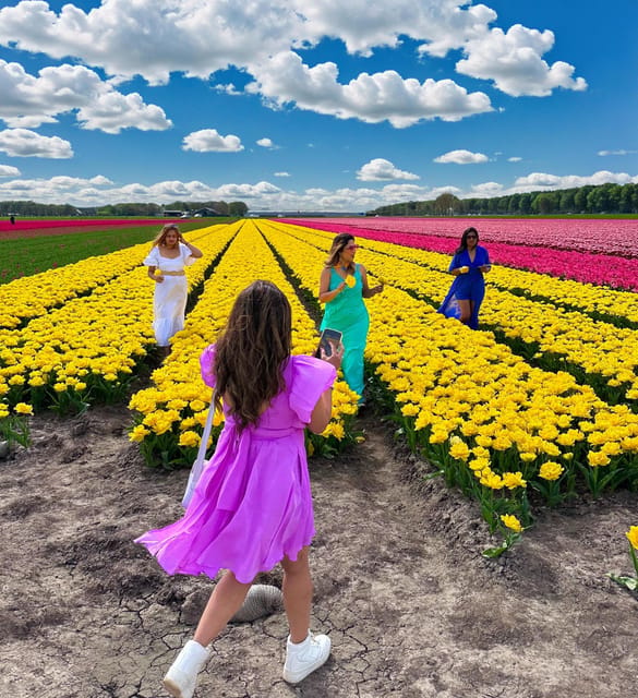 Amsterdam: Tulip Fields Day Tour with Lunch & Windmill - Middenbeemster: the first taste of North Holland