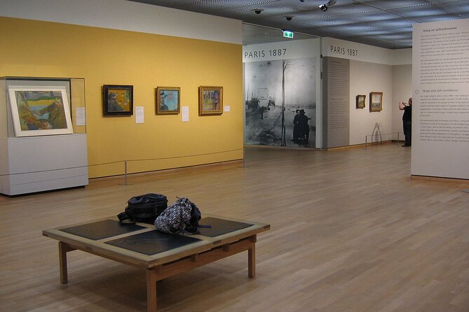 Amsterdam: Van Gogh Museum Entrance and Guided Tour - What happens inside: how the guide turns a huge museum into a clear story