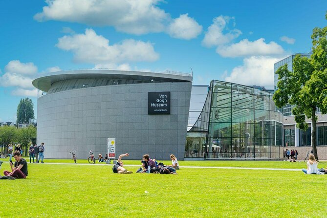 Amsterdam: Van Gogh Museum (Private Tour with Art Historian) - Questions, pacing, and staying after the tour
