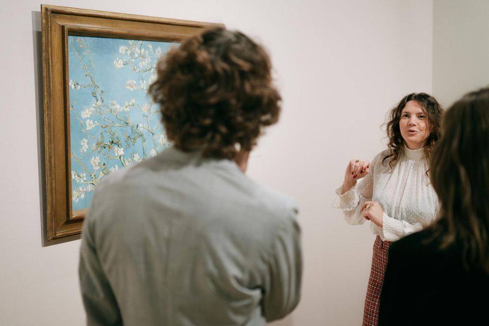 Amsterdam: Van Gogh Museum Private Tour - Cobra Café meeting point: how to find your guide without stress