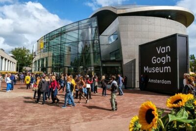 Amsterdam Van Gogh Museum Tour With Reserved Admission - The 2-hour Van Gogh story: what you’ll follow inside