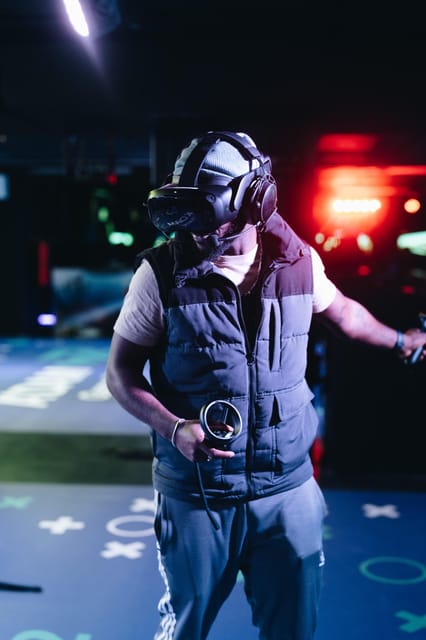 Amsterdam: VR Game Park Free-Roaming Experience - Should You Book A’DAM VR’s Free-Roaming Experience?