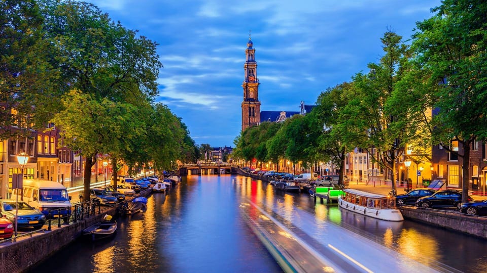 Amsterdam Walking Tour with a Local - Lia, language options, and the kind of welcome you want