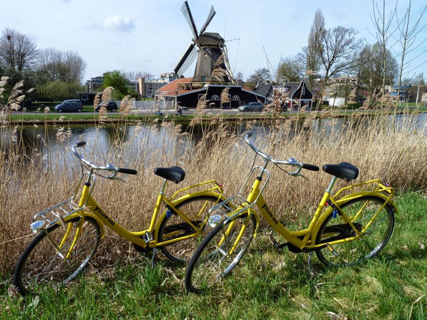 Amsterdam: Waterland District Countryside Villages Bike Tour - The café break at Hotel-Cafe De Zwaan: the right pause point