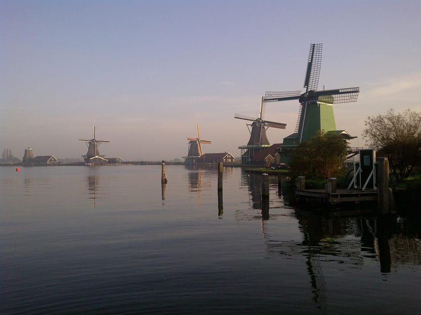 Amsterdam: Windmills E-Bike Tour to Zaanse Schans - Riding through the polder: what the countryside actually feels like