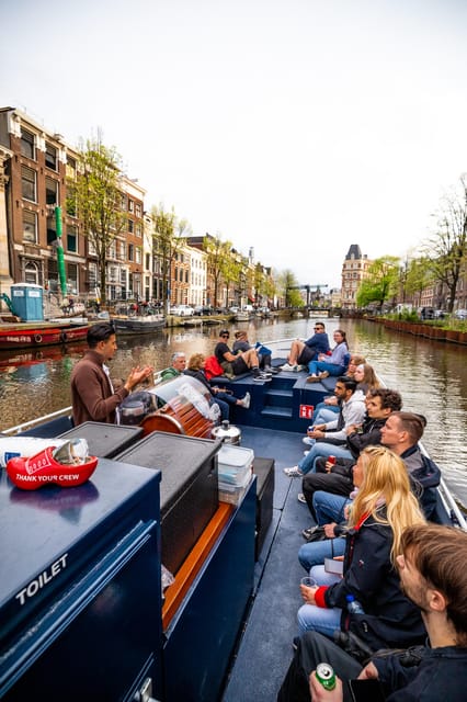 Amsterdam:Old City Canal Cruise with Live Guide and Open Bar - Where you’ll check in: H’Art Museum dock details
